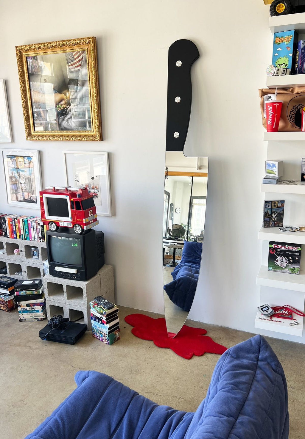 Knife mirror