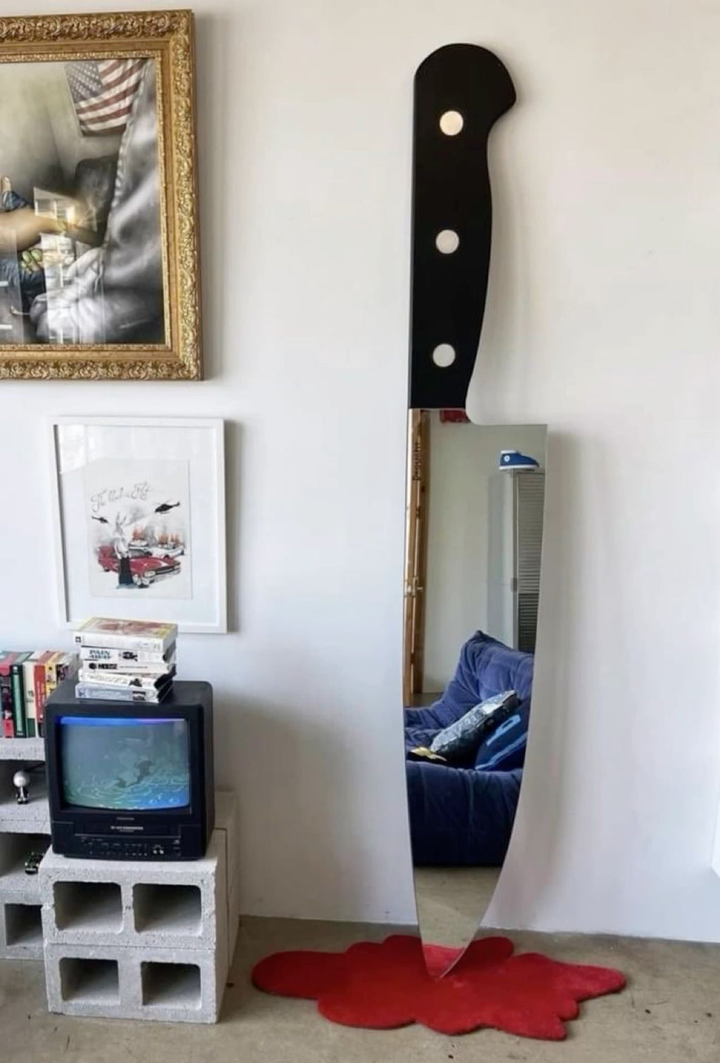 Knife mirror
