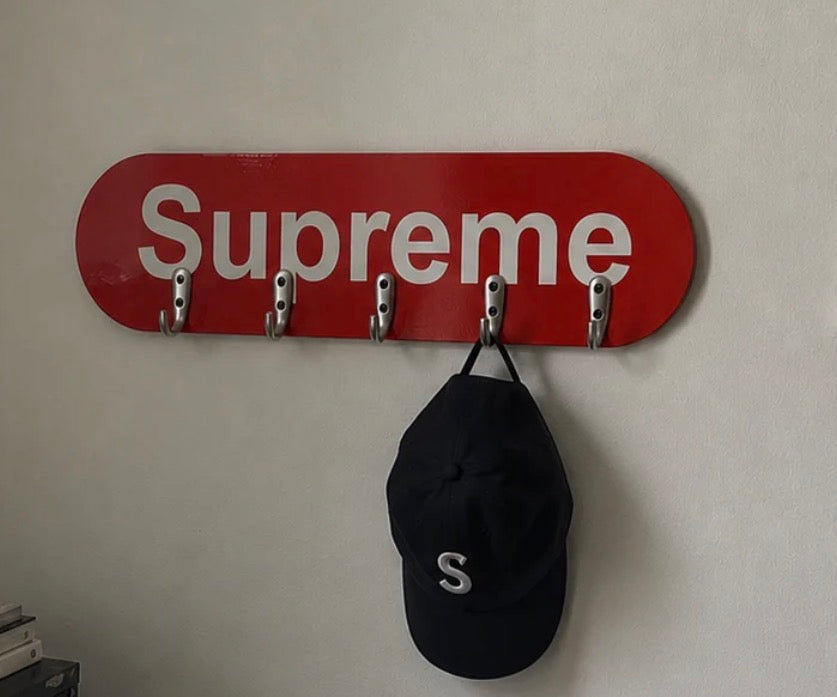 Supreme wall hanger